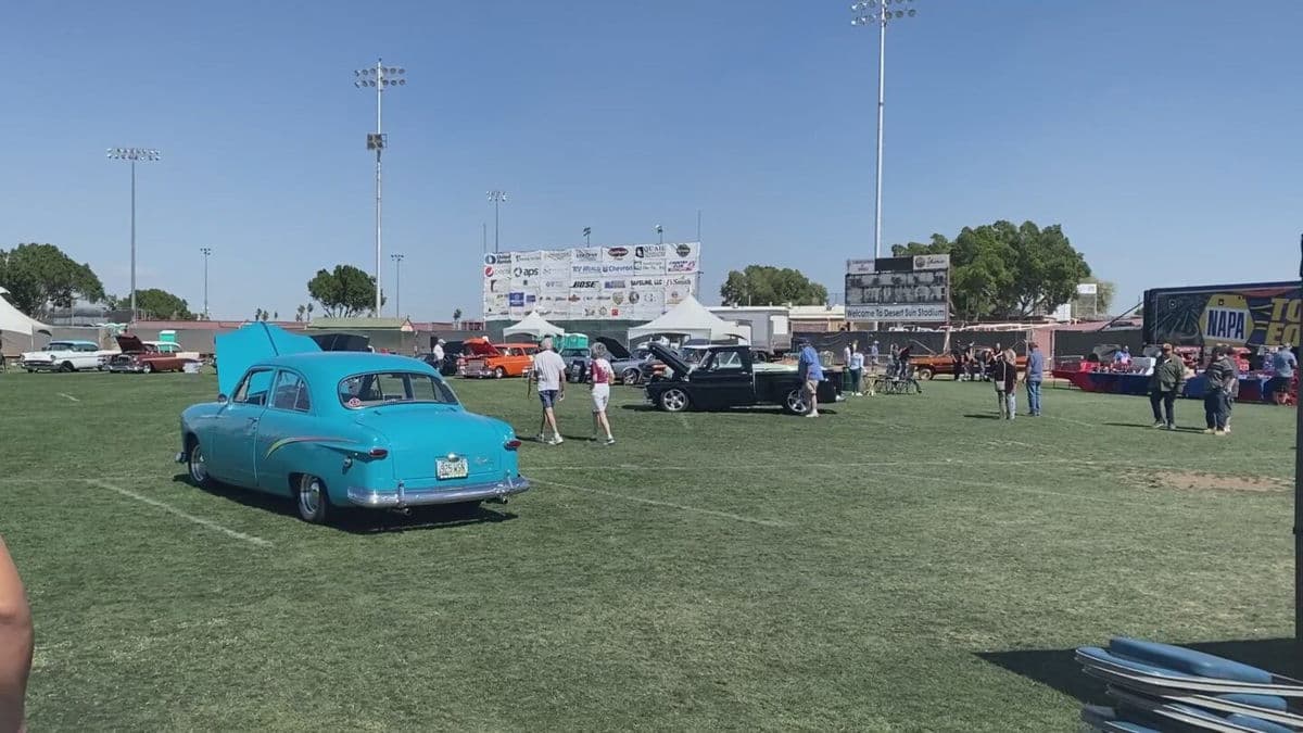 33rd Annual Midnight at the Oasis Sets Downtown Yuma Rally, Show