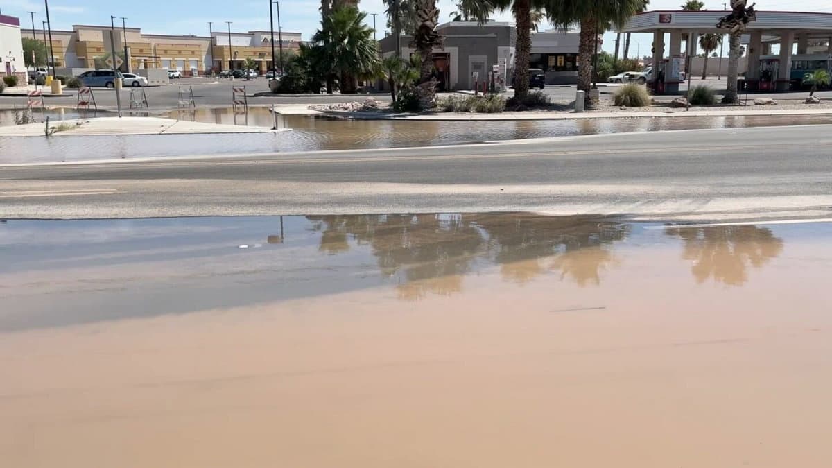 Water main break floods Avenue B, rescues two drivers in Yuma