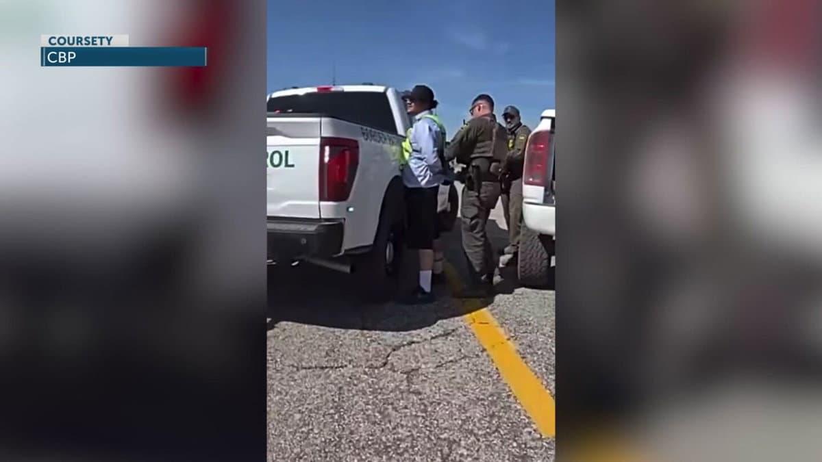 Border Patrol arrests Yuma smuggling suspect after chase, 12 migrants flee