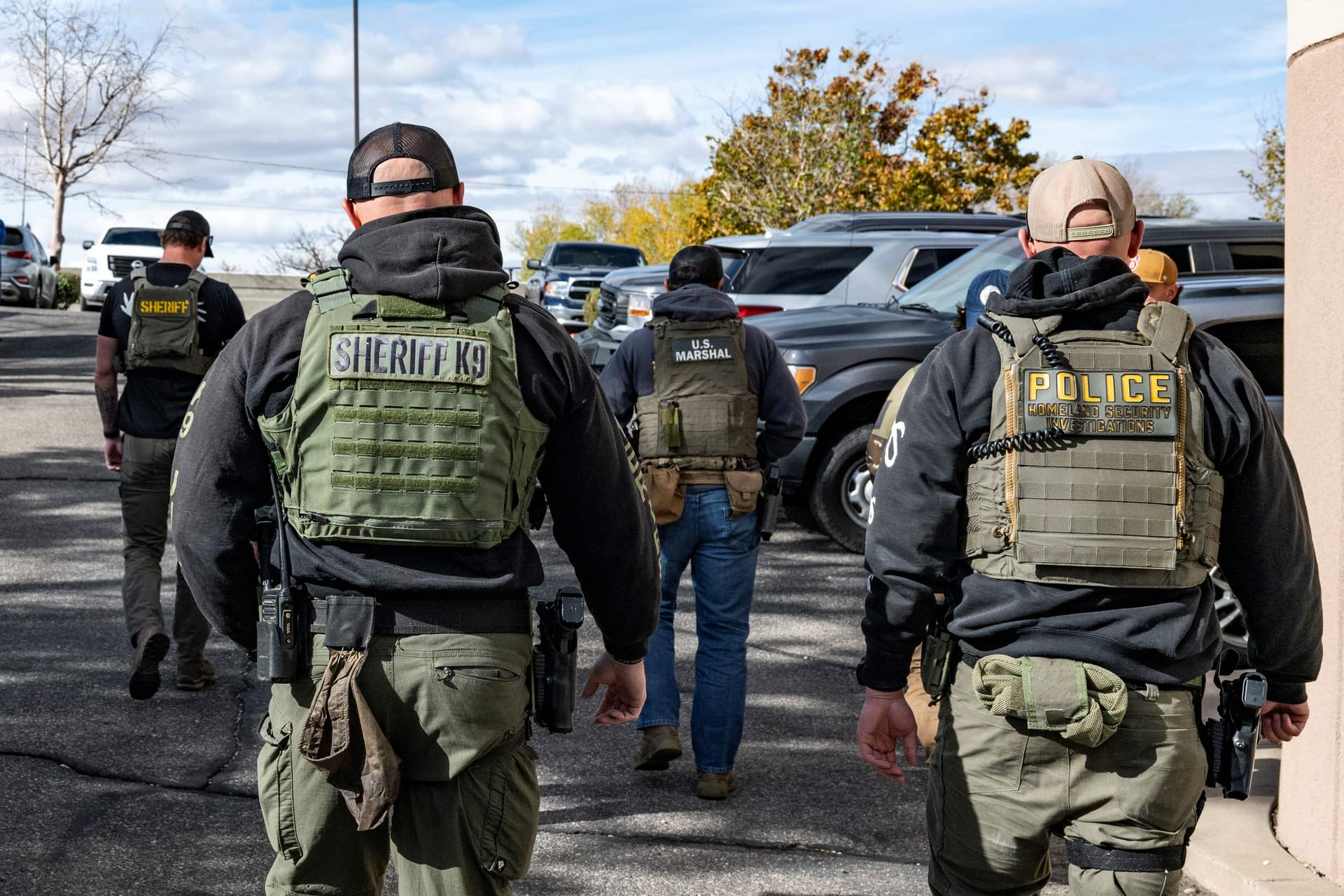 US Marshals Operation Nets 920 Arrests Across New Mexico