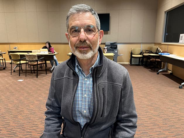 Former County Councilor David Izraelevitz Files for Los Alamos Sheriff