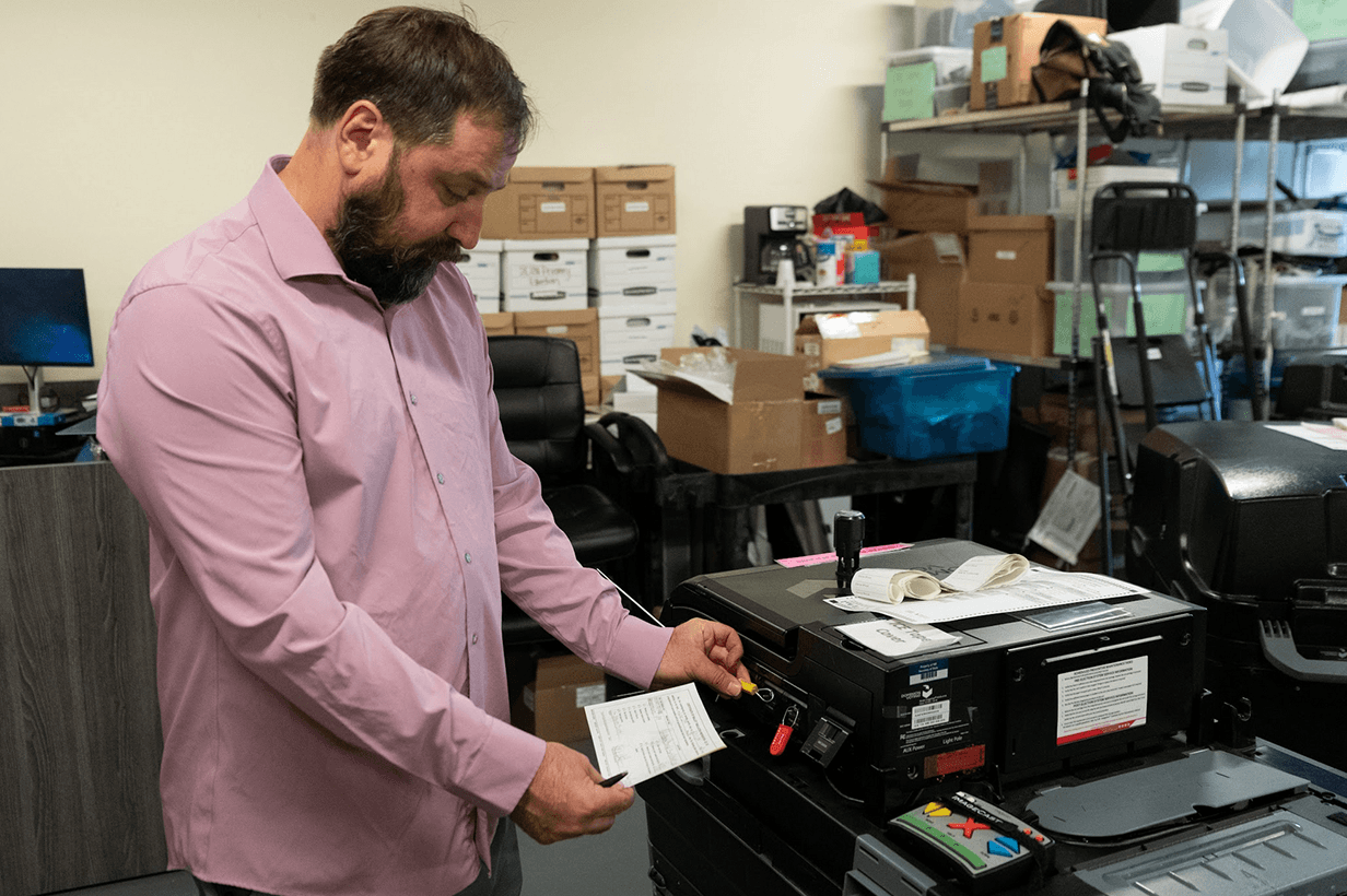 Los Alamos County certifies voting machines before June 2 primary election