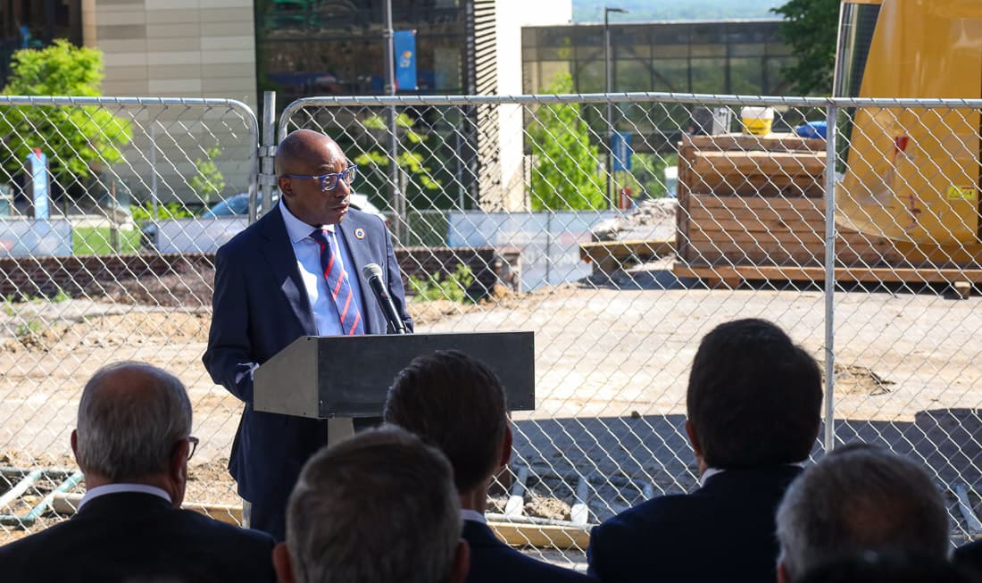 KU breaks ground on new entrepreneurship building for all students
