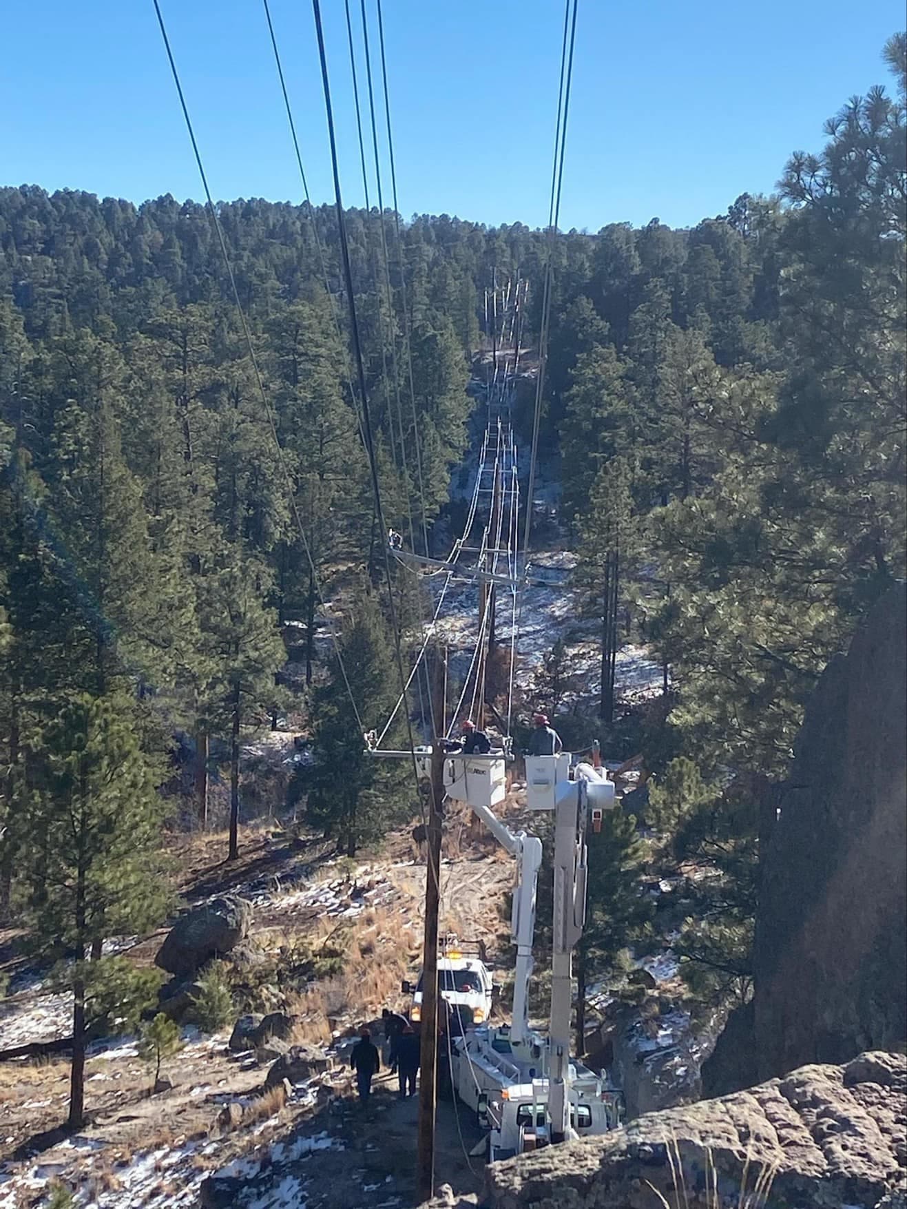 Downtown Los Alamos Power Outage Affects 436 Customers; Service Restored