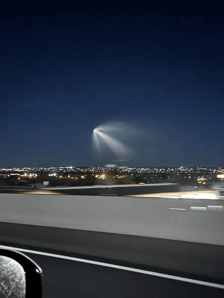 SpaceX Falcon 9 Launch Visible from Los Alamos, Booster Lands Successfully