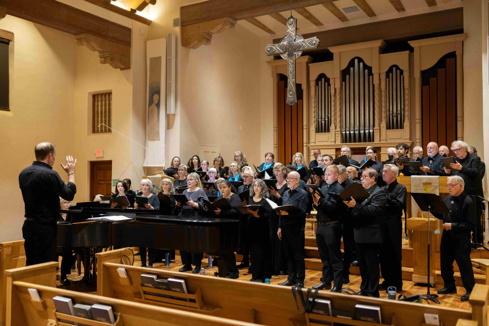 Sangre de Cristo Chorale to Perform Mendelssohn's "Hear My Prayer" in March