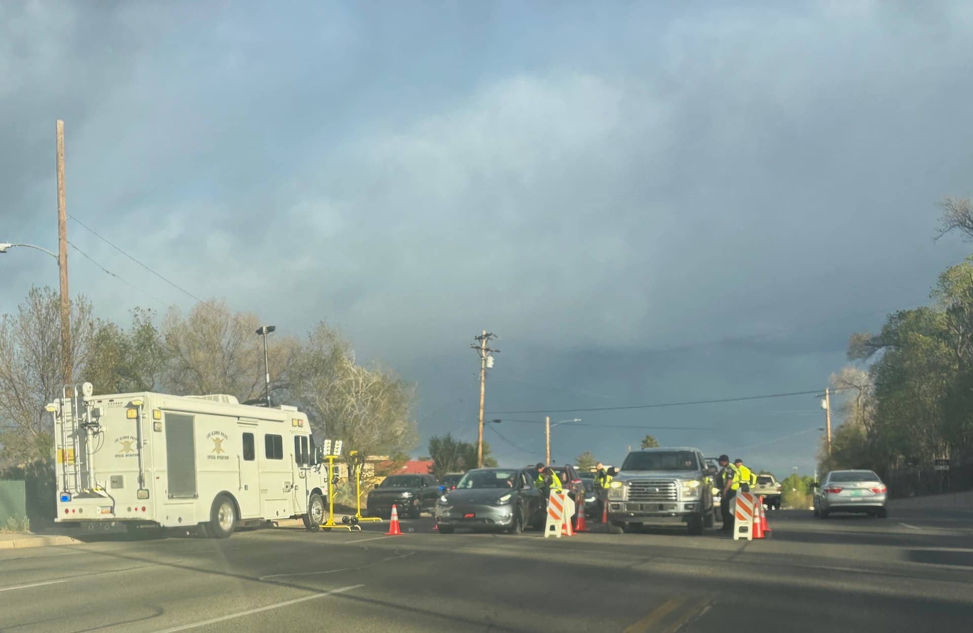 Los Alamos DUI checkpoint screens 1,523 vehicles, issues no citations