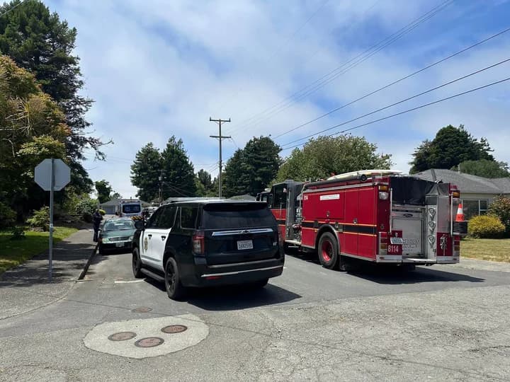 Eureka police end barricade near 16th Street after detention