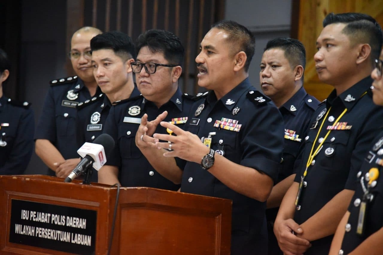 Restaurant Manager and Nine Chinese Nationals Detained in Labuan Over Invalid Permits