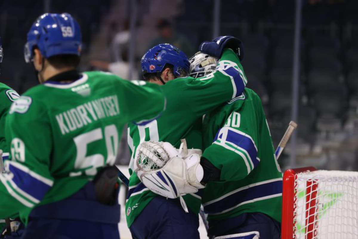 Abbotsford Canucks fall 3-2 to Bakersfield Condors in hard-fought battle