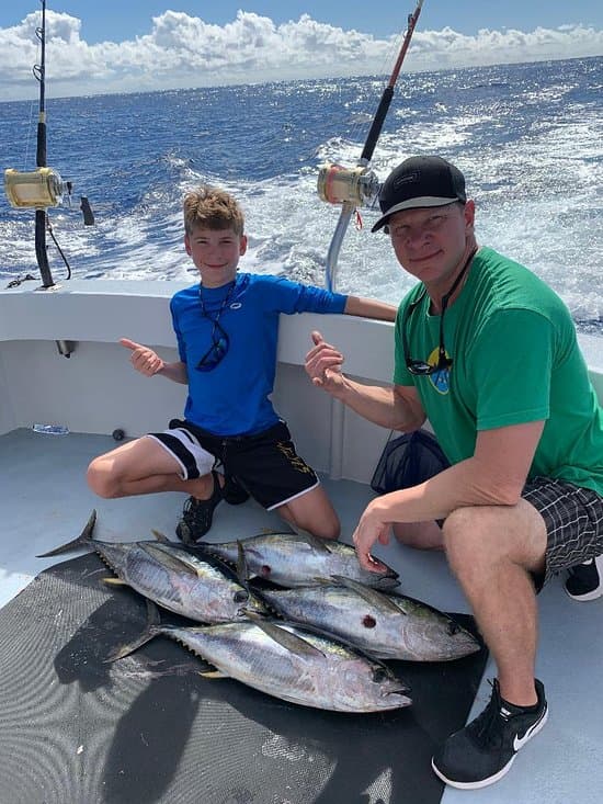 University of Hawai‘i Study Links Cookiecutter Shark Activity to Night and Moon