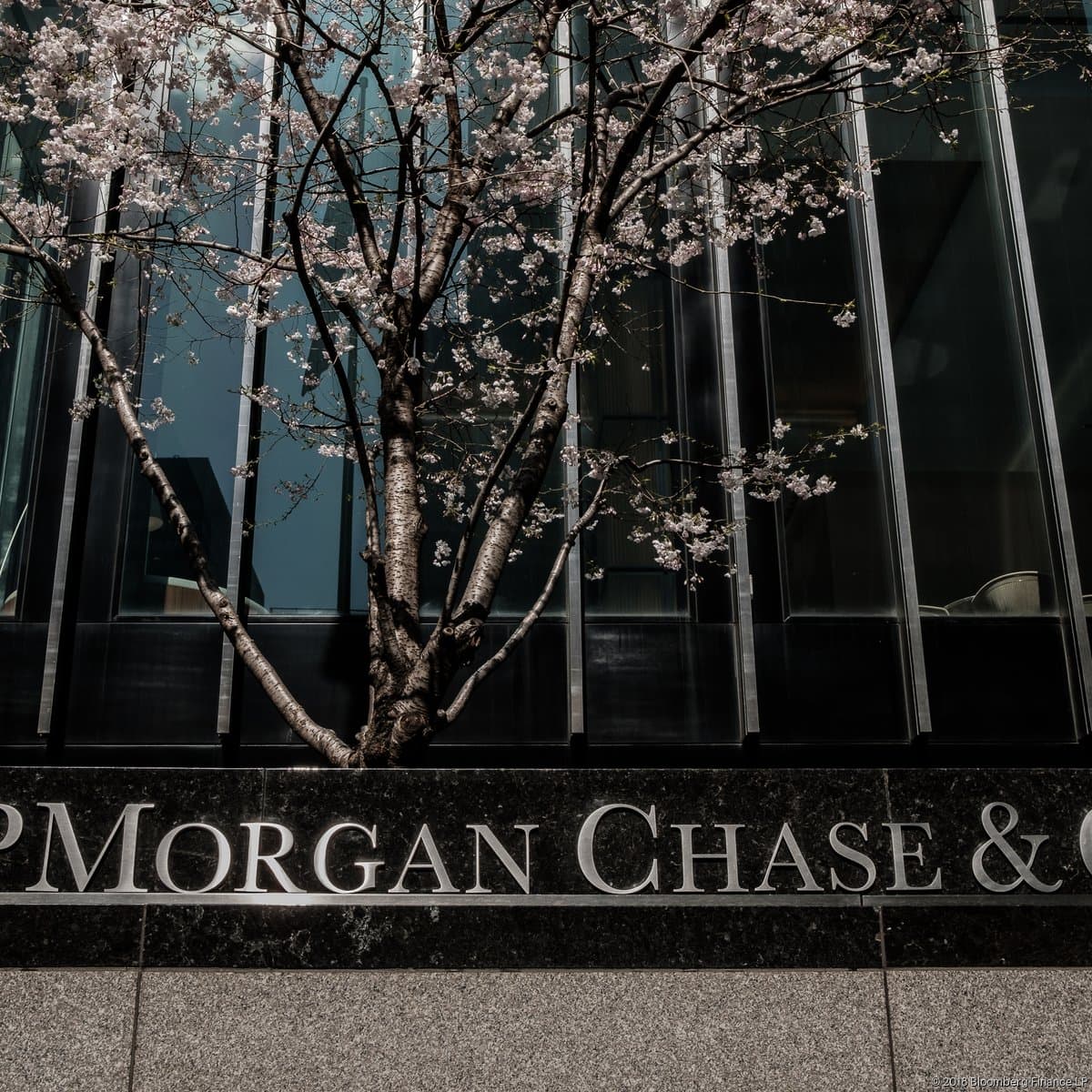 JPMorgan Chase to cut 244 Plano jobs in call center shutdown