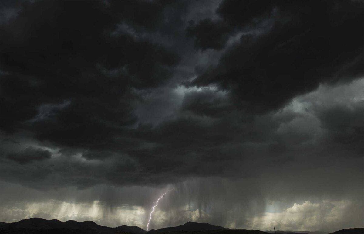 Special weather statement issued for Logan County until 9:45 a.m.