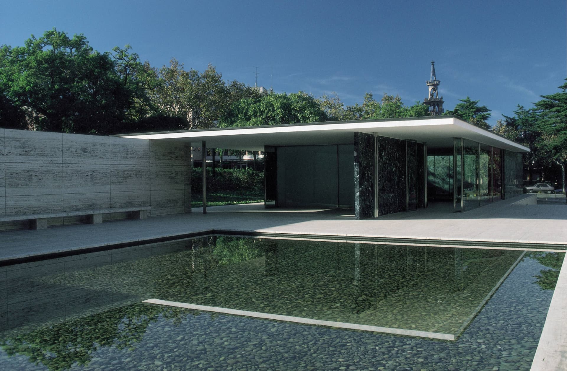 Piscina Barcelona explores water as a tool for healthier cities