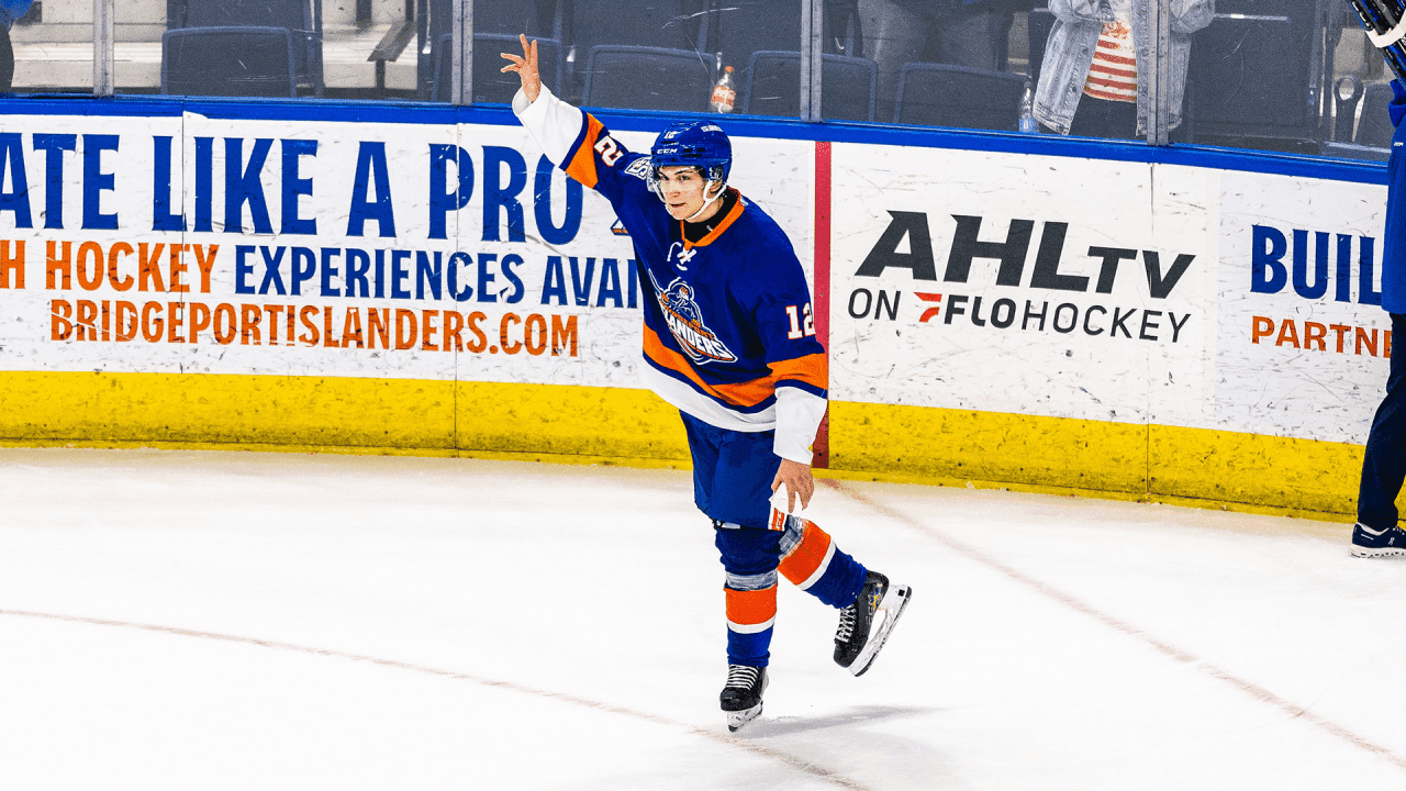 Eklund Flies From Sweden, Scores Shootout Winner in AHL Debut