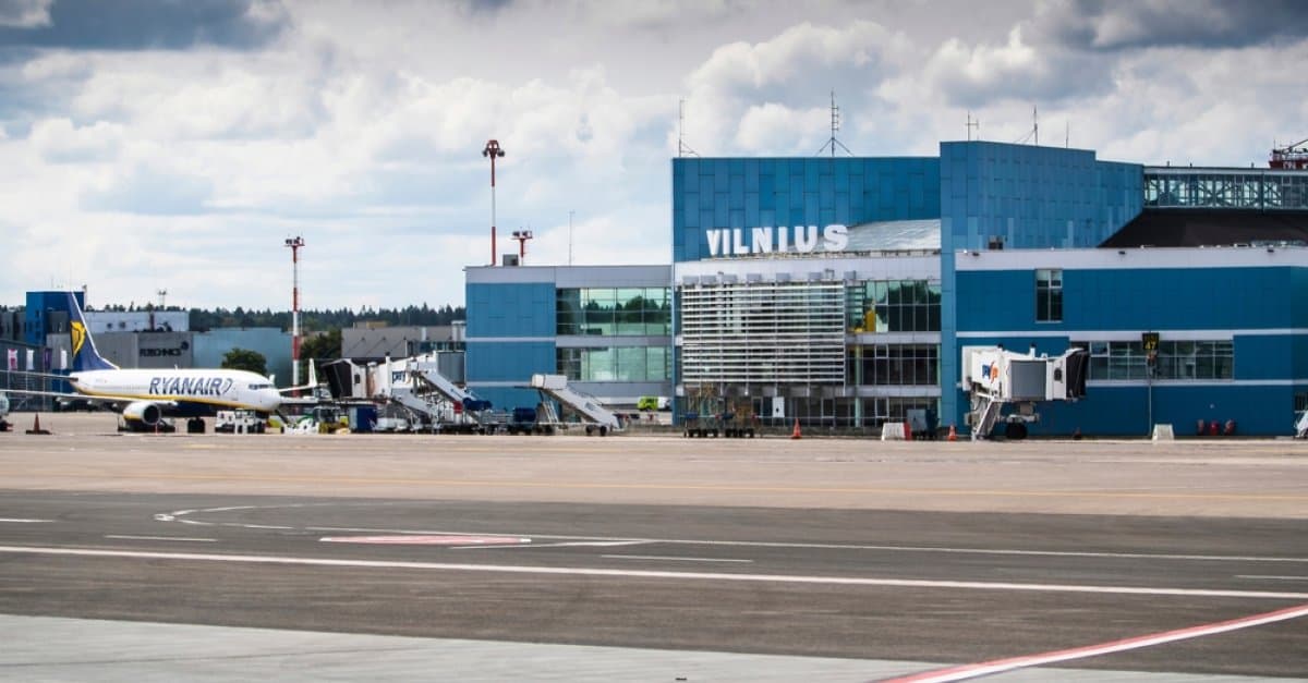 Vilnius Airport Suspends Flights, Suspected Balloons Trigger Security Response