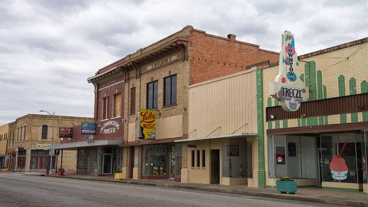 Downtown Alice Serves as Jim Wells County's Civic and Cultural Hub