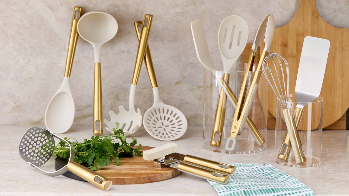 Dollar General launches Simmer & Stir kitchen line in 16,000 stores