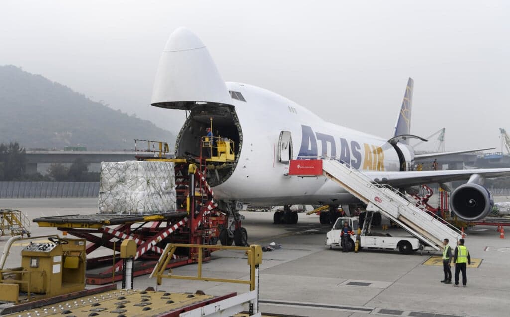 Airlines Navigate Growth, Capacity Strains and SAF Push in Turbulent Week