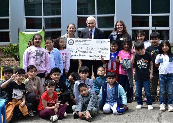 Jacobson secures $30,000 grant to expand school garden program