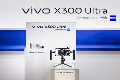 Vivo debuts X300 Ultra at MWC with SmallRig camera cage and 200MP telephoto