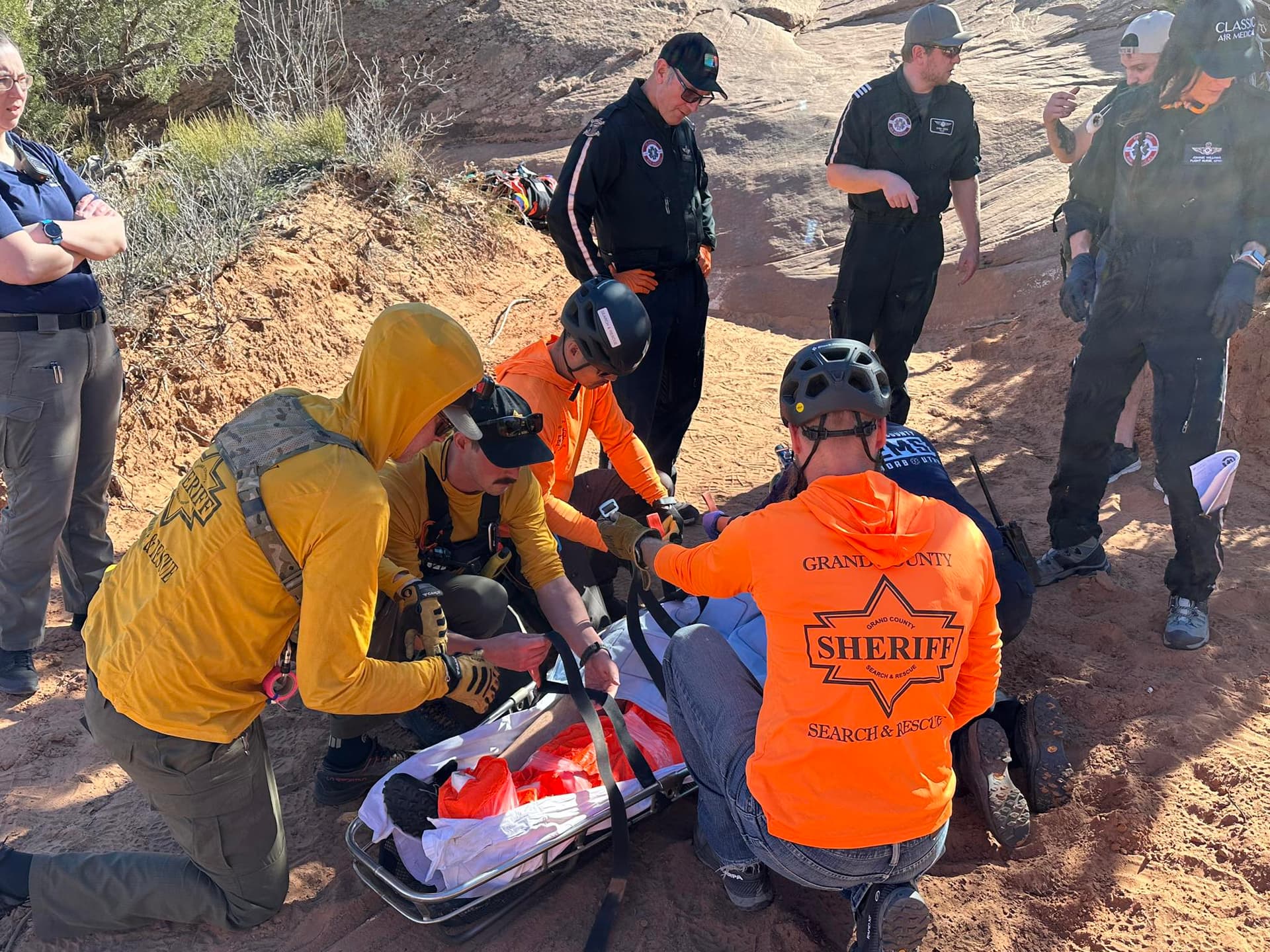 Rope rescue training uncovers illegal dumping near Oowah Lake turnoff