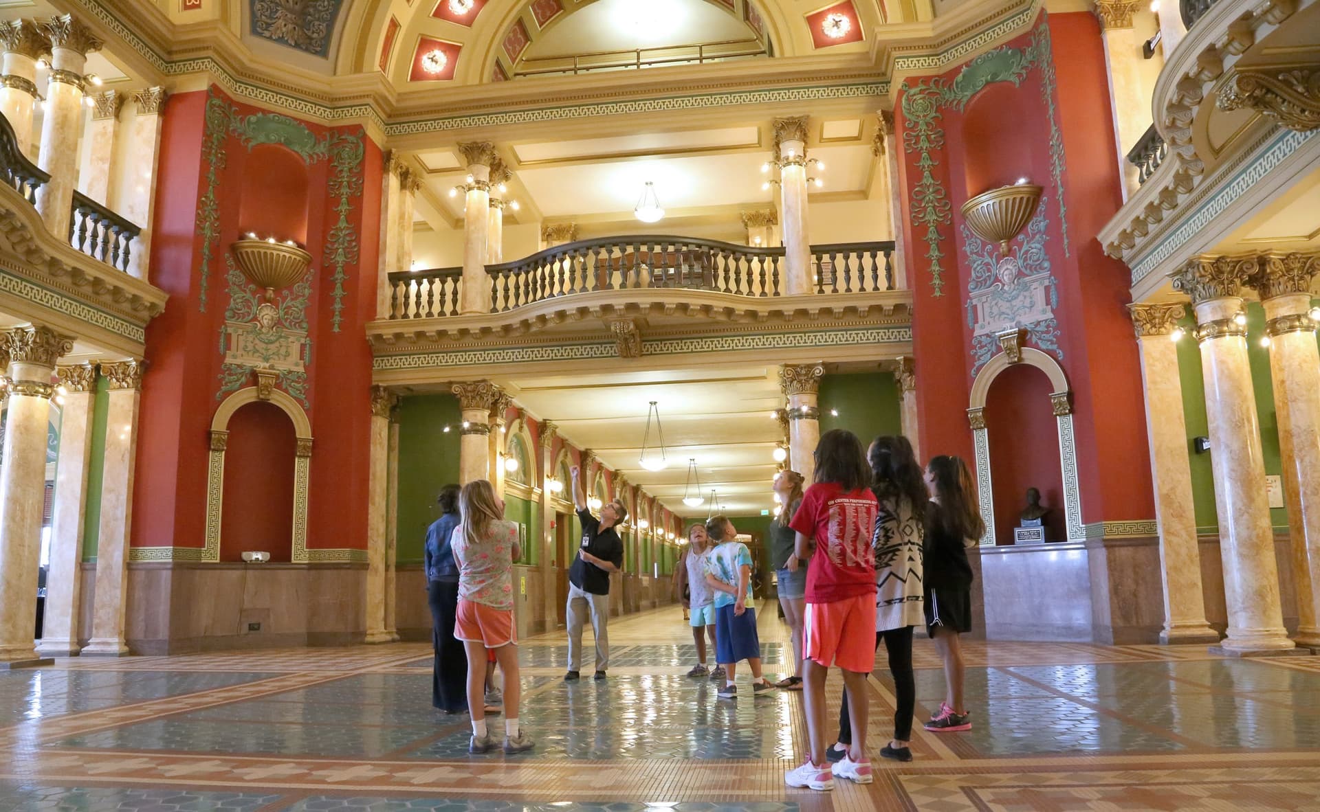 Montana State Capitol offers tours, history and family-friendly visits