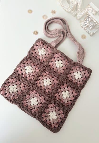 Cinnamon squares tote bag brings a warm, rustic crochet update