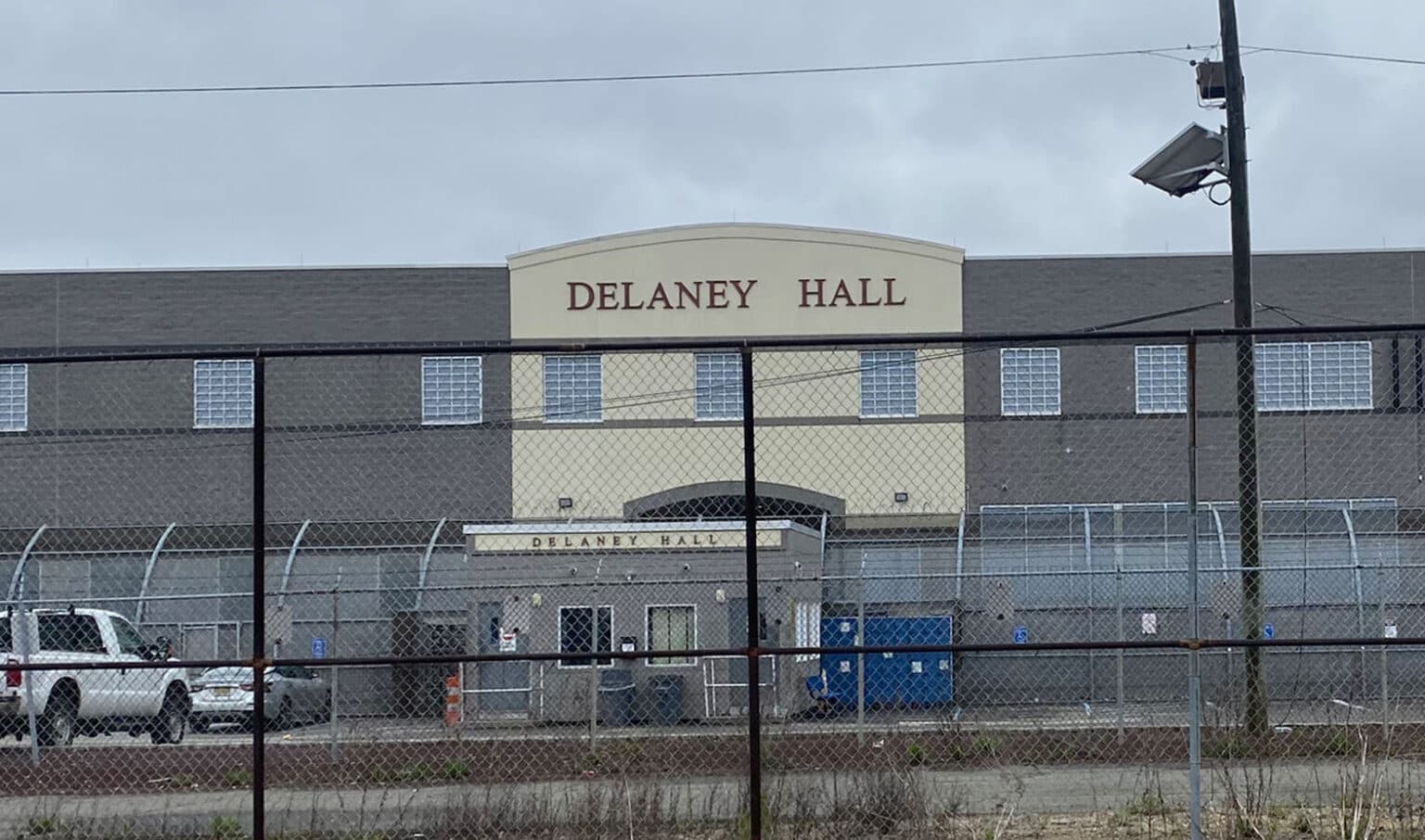 Data shows most Newark immigration detainees had no convictions
