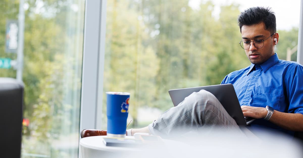 KU Business launches online master’s in business analytics for professionals