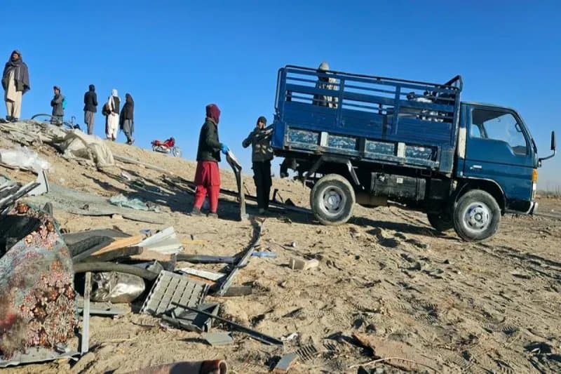 Minibus plunges into valley in Badakhshan, killing at least 15