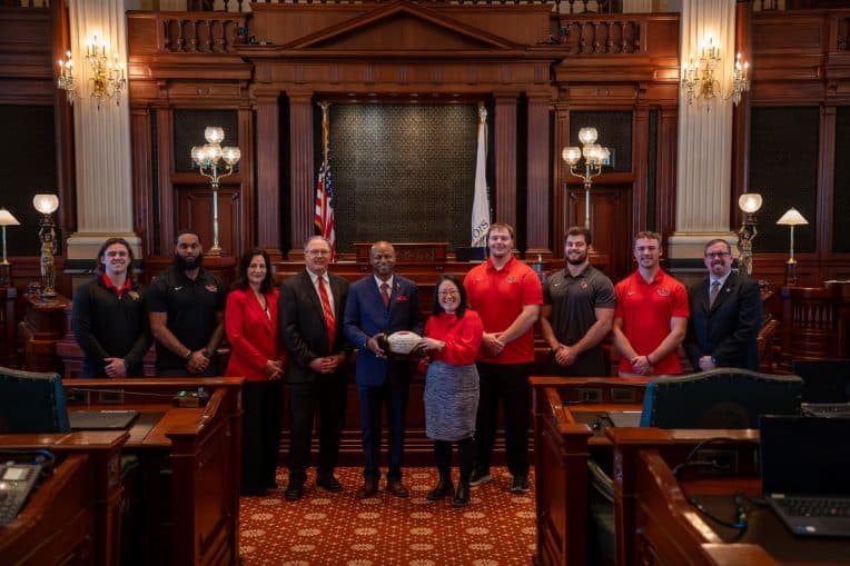 Illinois Legislature Honors Illinois State Redbirds After National Title Run