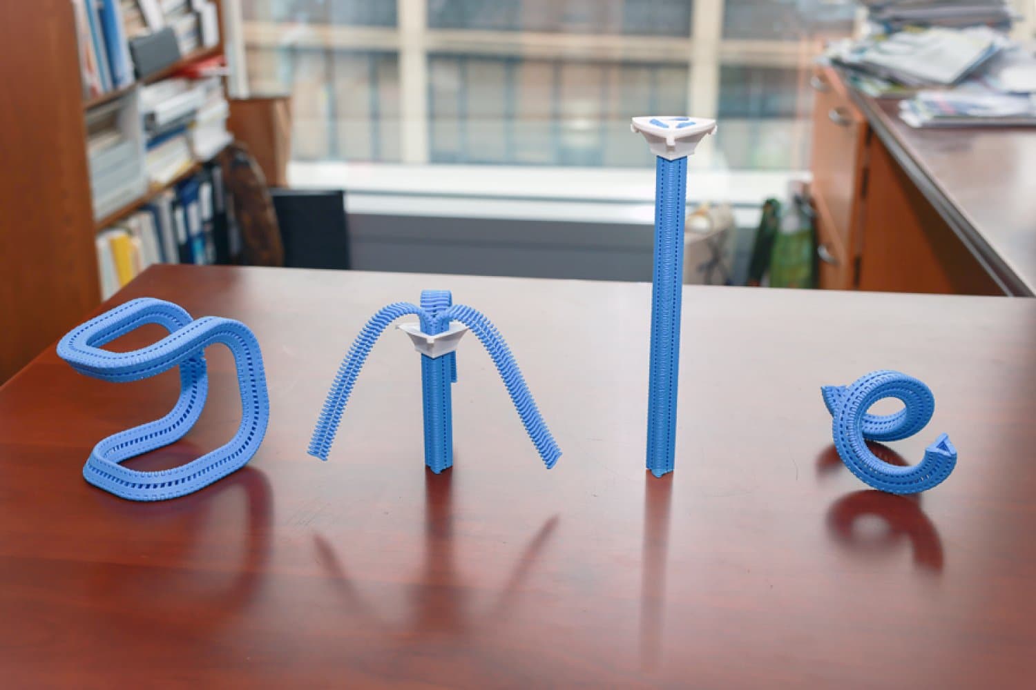 MIT Revives 40-Year-Old Y-Zipper, 3D Printed Fastener Switches Stiffness