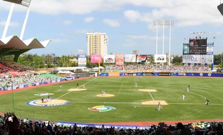 Moncada Homers as Cuba Defeats Panama 3-1 to Open WBC