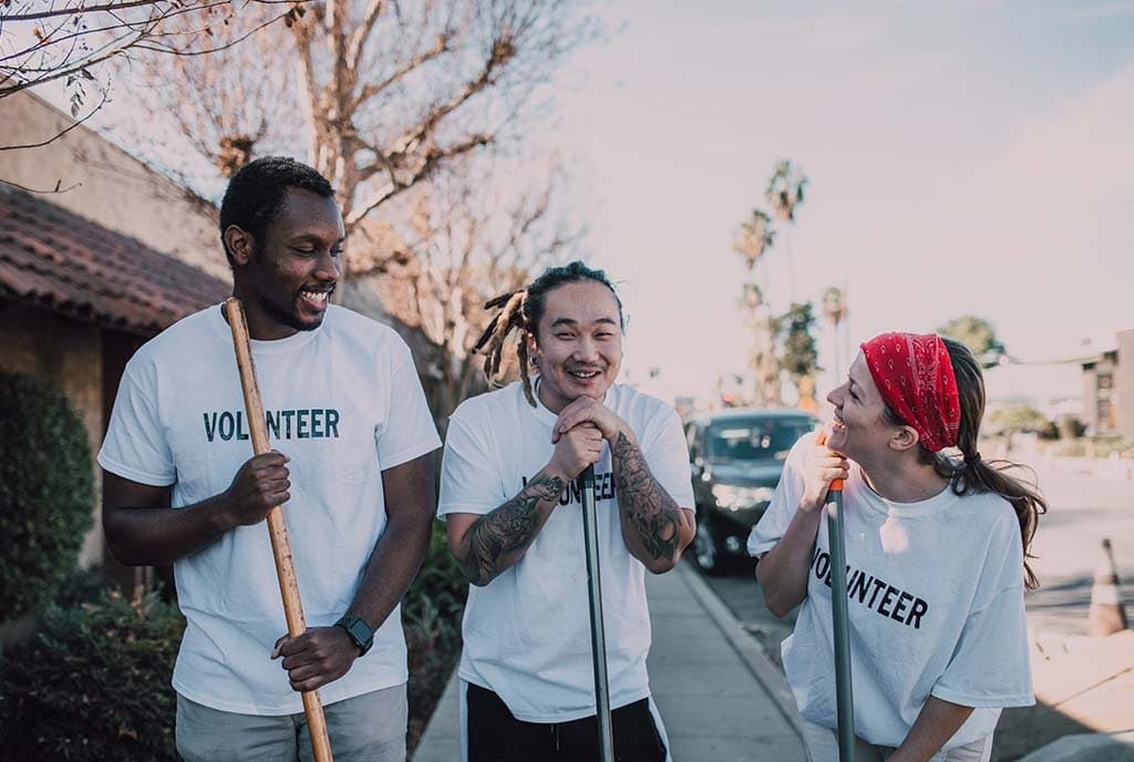 A Simple Gesture builds a more inclusive volunteer network