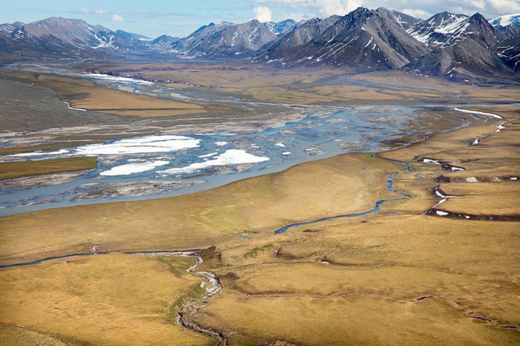 Federal government schedules June 2026 Arctic refuge drilling auction