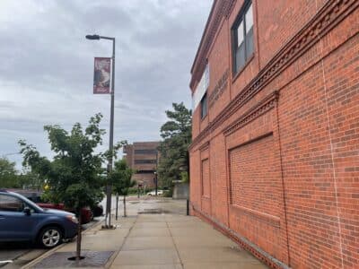 Lawrence leaders eye $2.1 million downtown building for City Hall annex