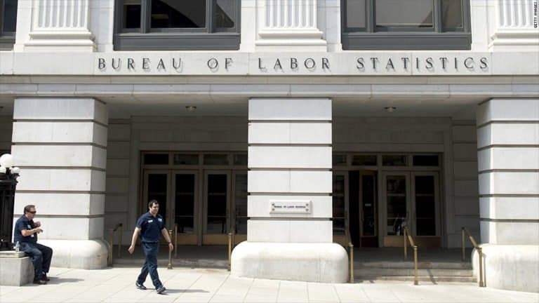Department of Labor wage case warns Chipotle on overtime compliance