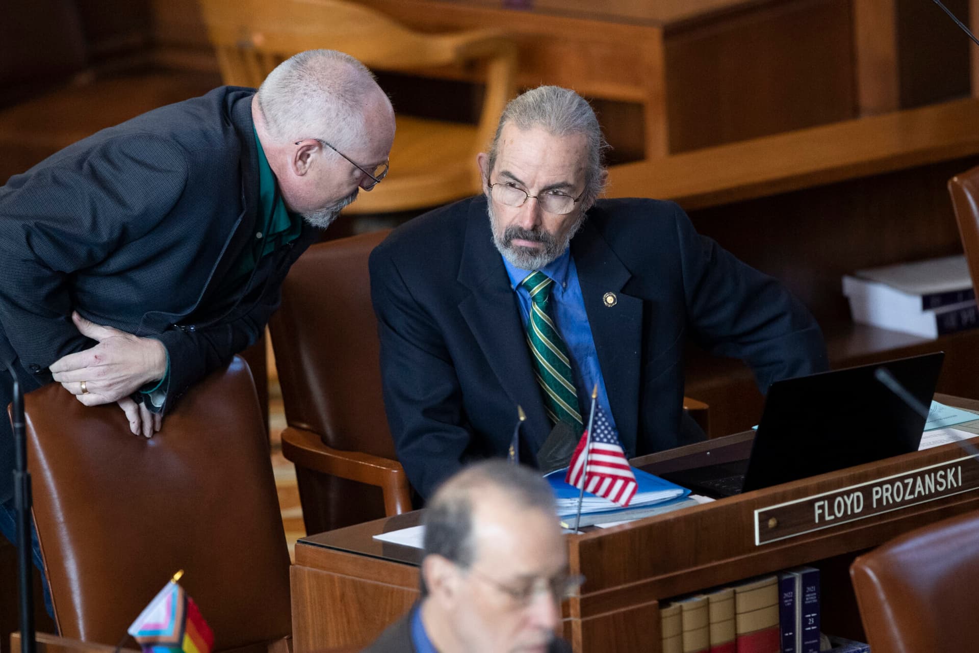 Oregon Senate committee advances SB 1516 to restrict license-plate reader data