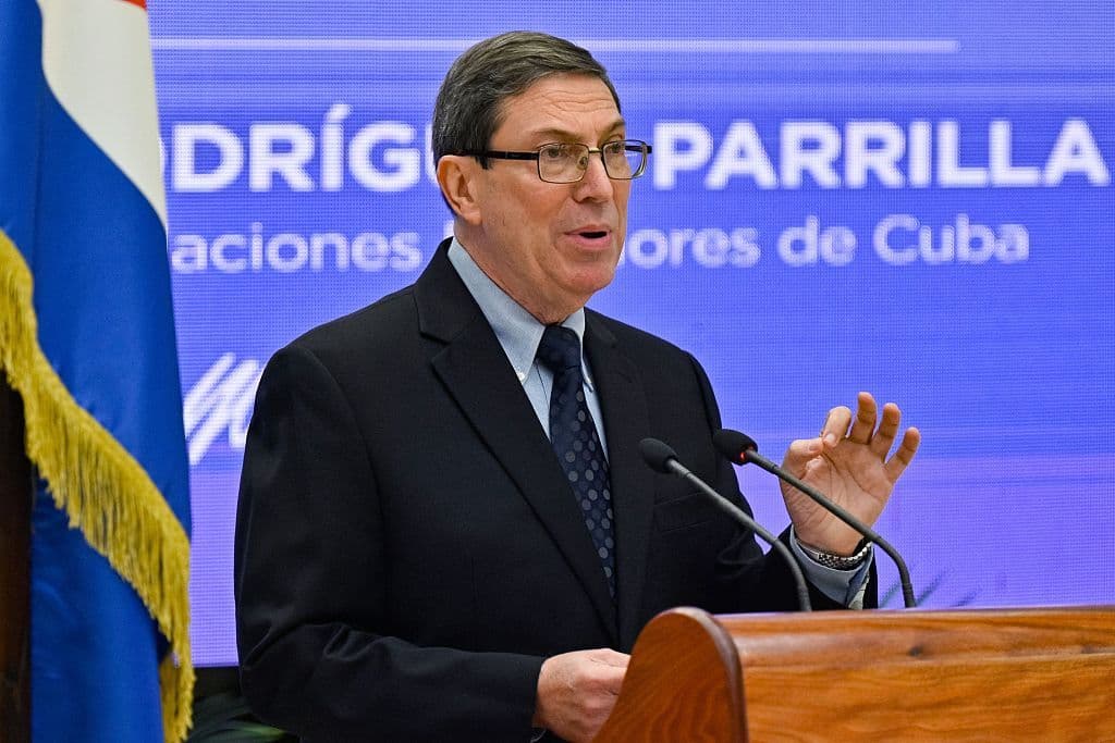 Cuba warns Washington, says it would defend itself from attack