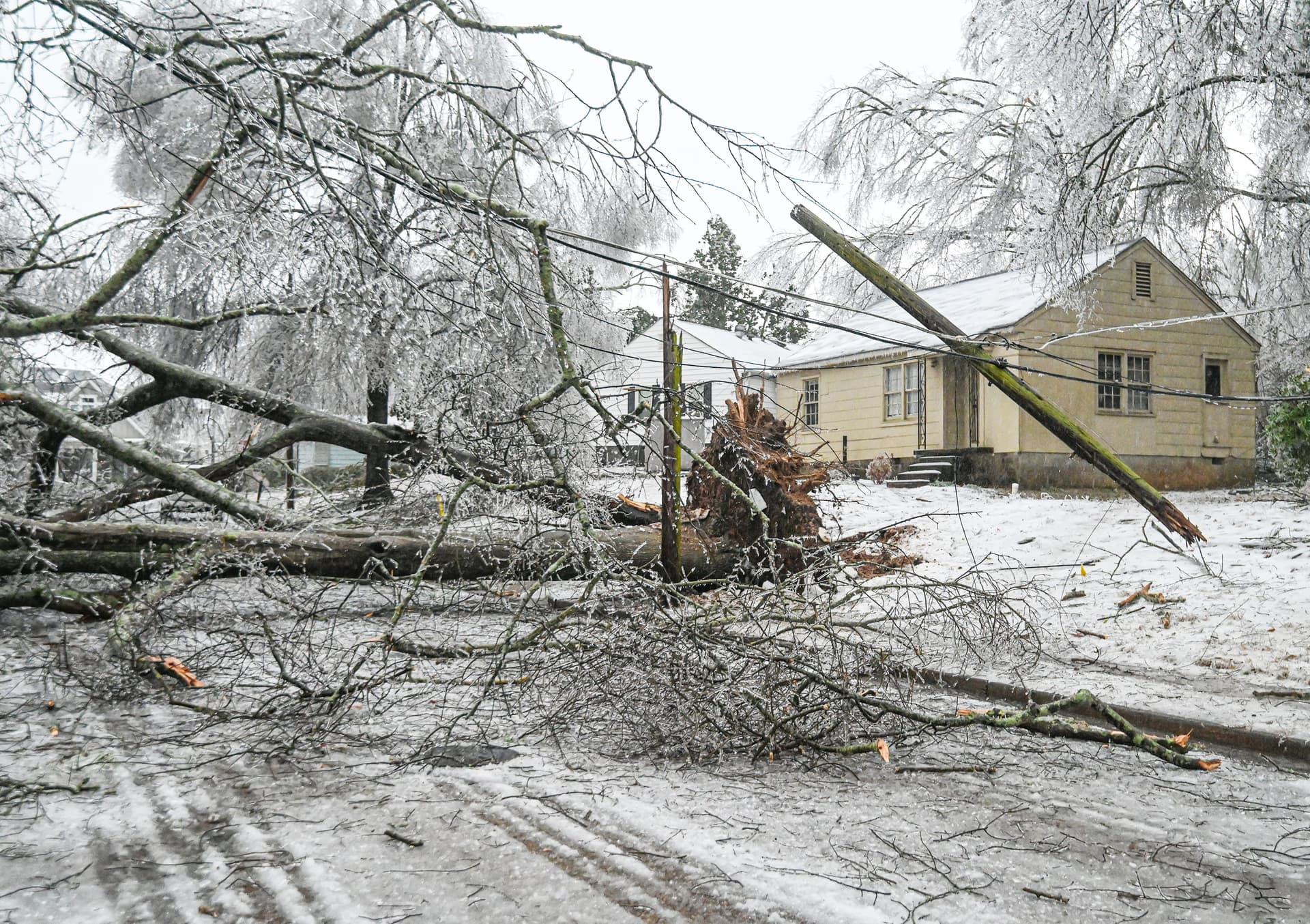 Oxford says Winter Storm Fern has cost city about $15 million