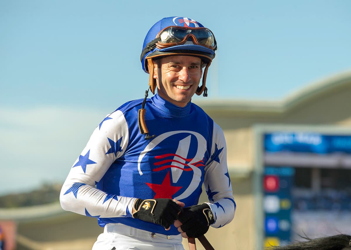 Ignite the Light romps by 7¾ lengths in 1:24.13 at Aqueduct