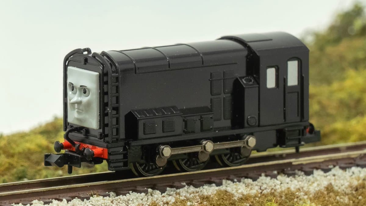 Bachmann reveals painted N scale Diesel and Paxton samples for Thomas layouts