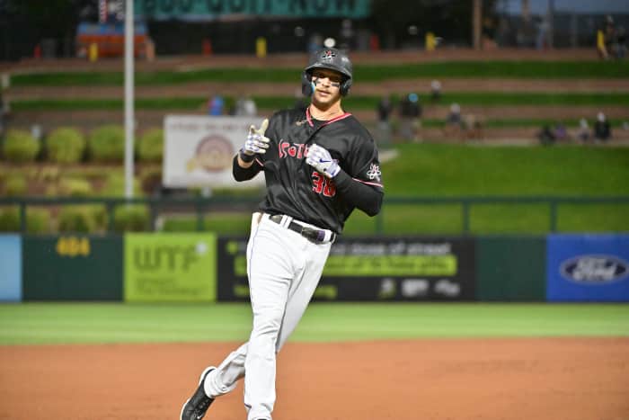 Zac Veen extends hitting streak to 23 games with three doubles