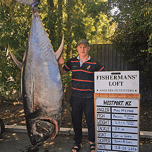 Teen angler lands 598-pound bluefin tuna, sets world record in New Zealand