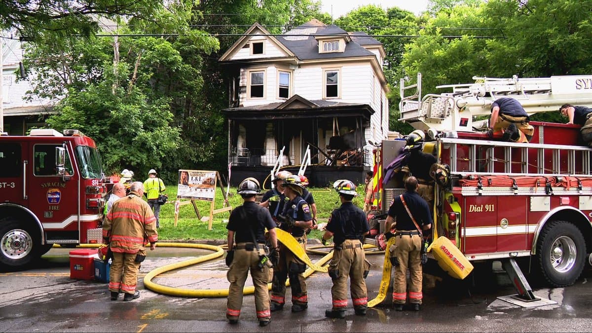 Body found after Syracuse house fire, city probes code violations