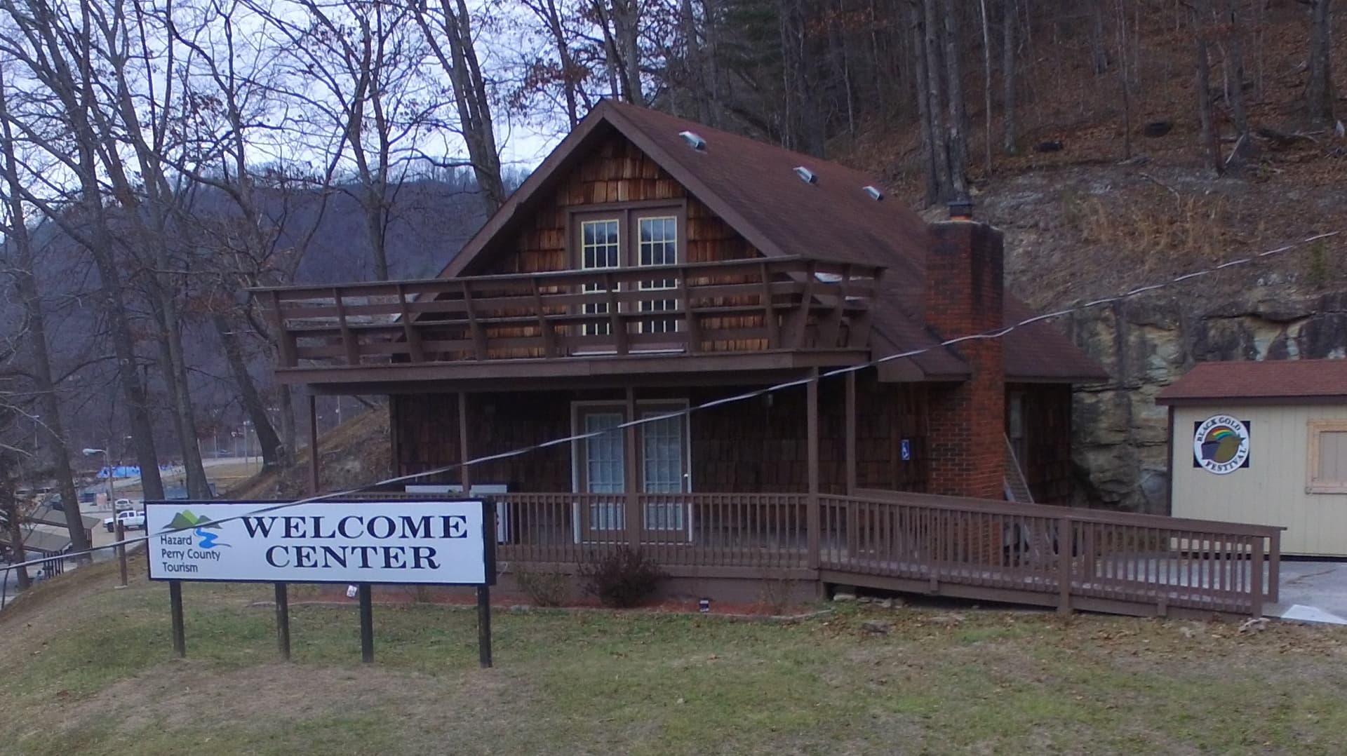 New Hazard Perry County Welcome Center Opens; Commission Posts Board, Funding
