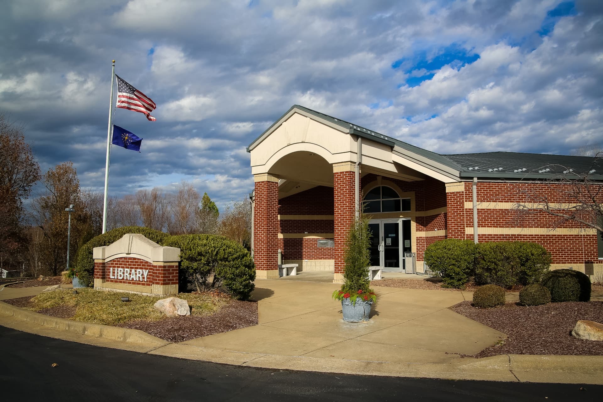Tell City Library Hosts Open House to Welcome New Director Kayla Morris