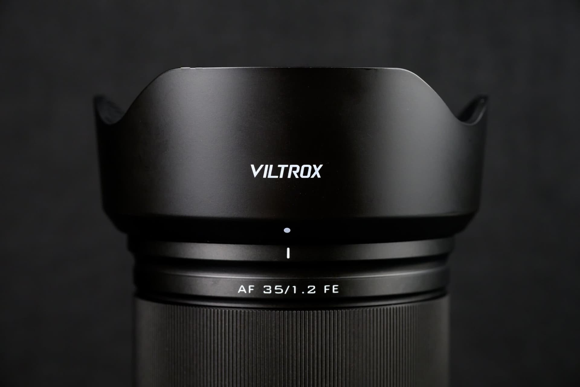 Viltrox 35mm f/1.2 LAB wows with sharp optics, weather-sealed metal build