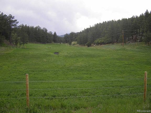 40-Acre Weston Property Listed at $640,000 Signals Local Market Activity